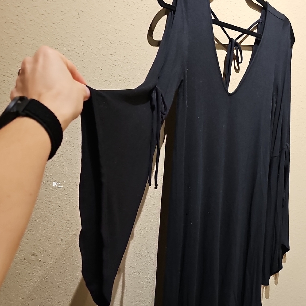 American Eagle Outfitters Black Long Sleeve Cold Shoulder Dress Size Small